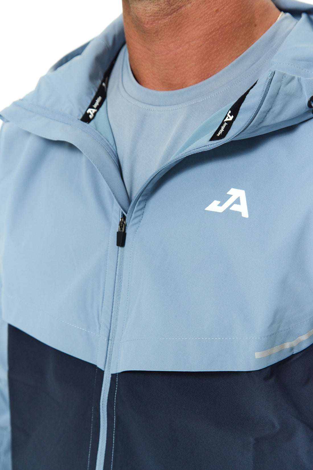 Zenith Jacket - Baby Blue/Navy